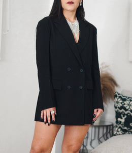 Oversized black blazer